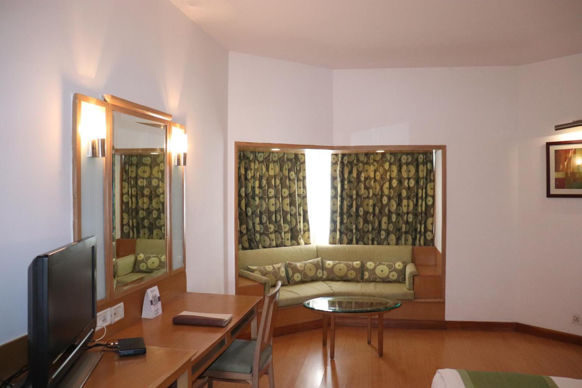 Vits Aurangabad Hotel Екстериор снимка