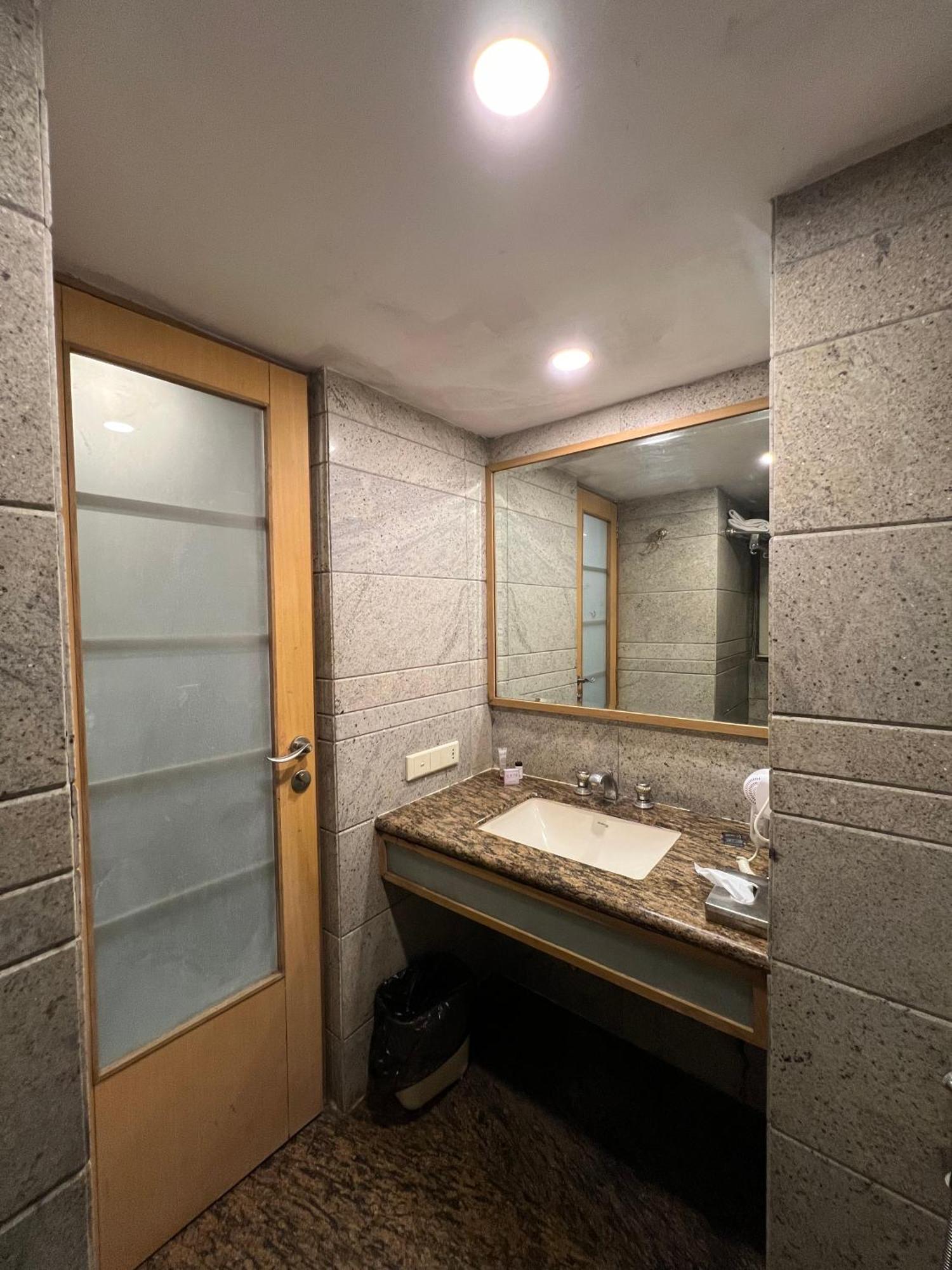 Vits Aurangabad Hotel Екстериор снимка
