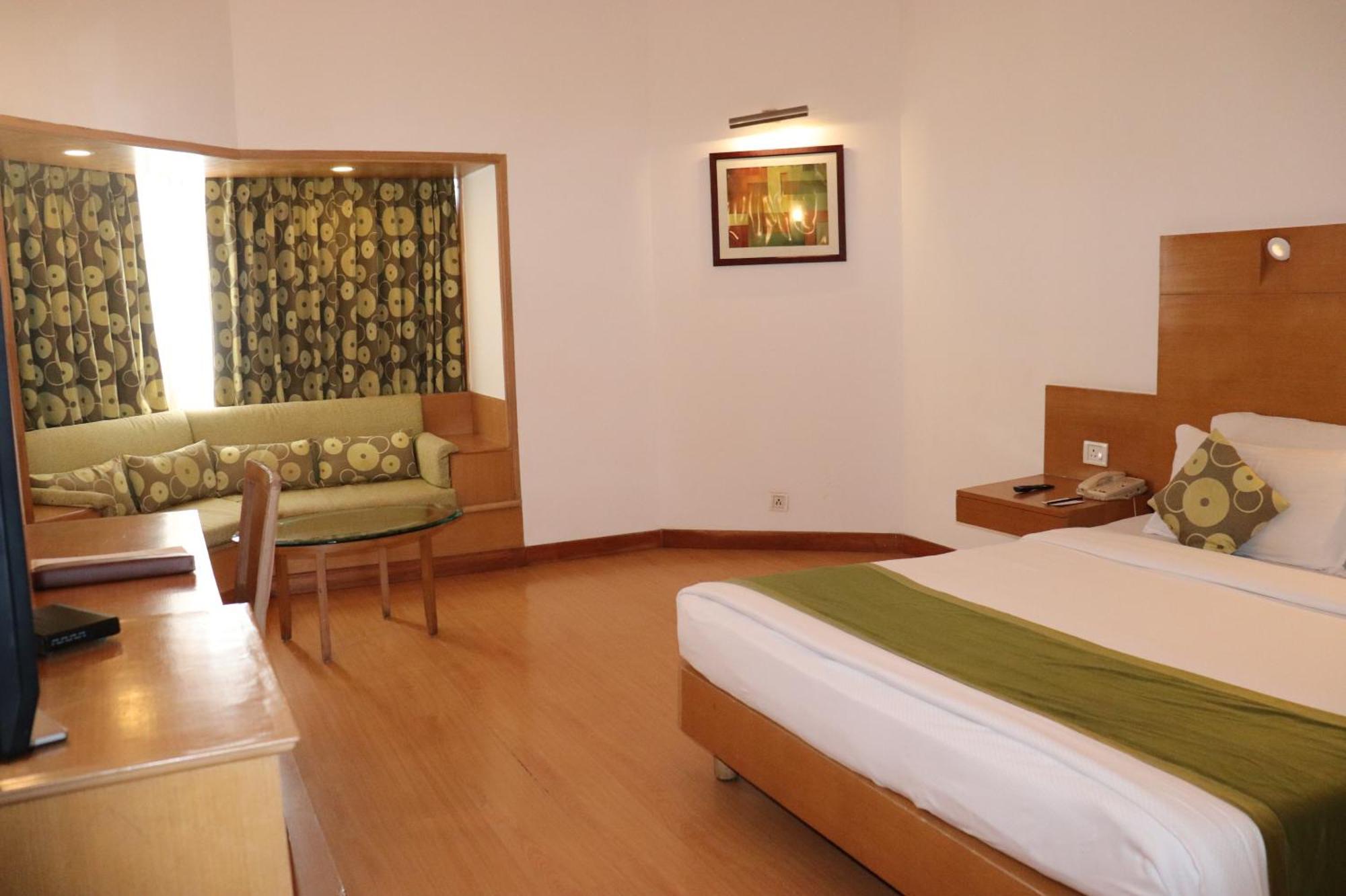 Vits Aurangabad Hotel Екстериор снимка