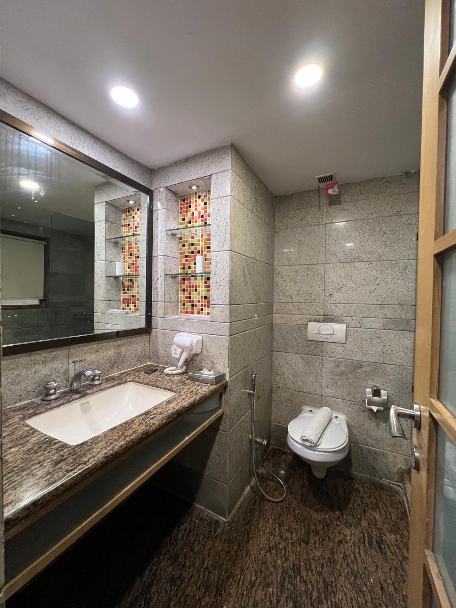 Vits Aurangabad Hotel Екстериор снимка