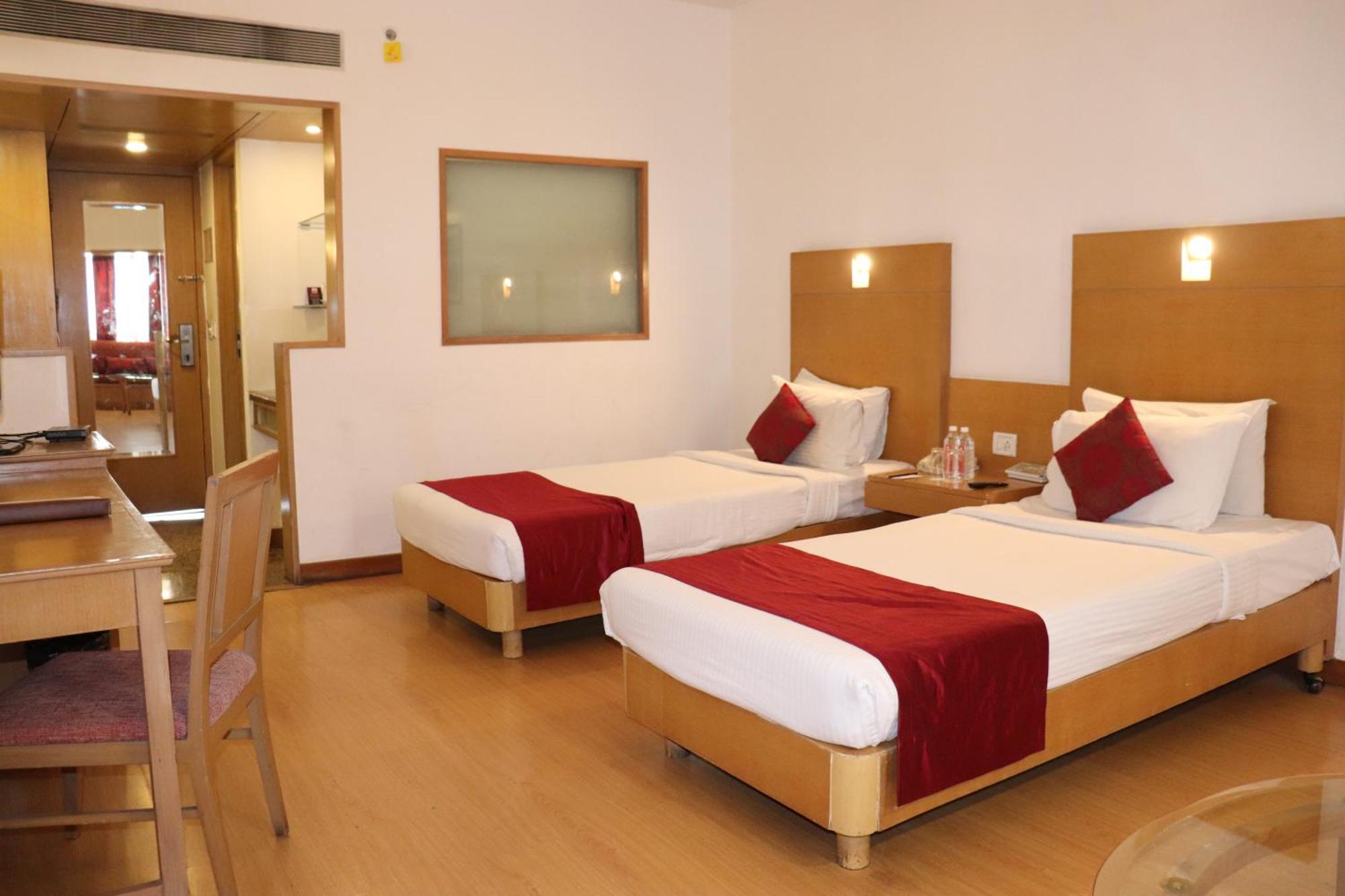 Vits Aurangabad Hotel Екстериор снимка