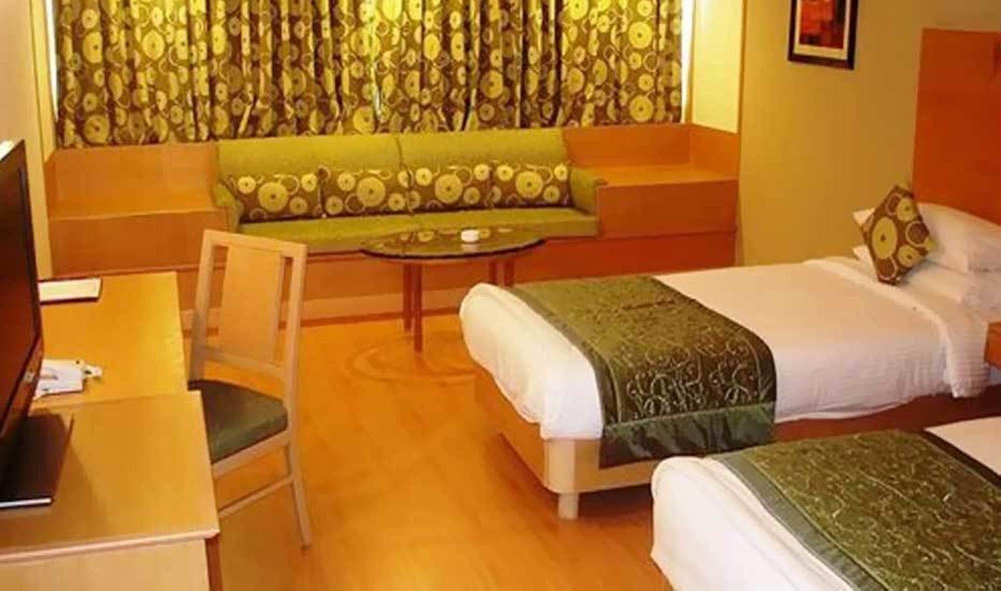 Vits Aurangabad Hotel Екстериор снимка