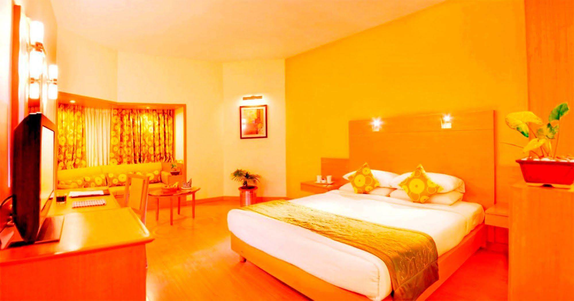 Vits Aurangabad Hotel Екстериор снимка