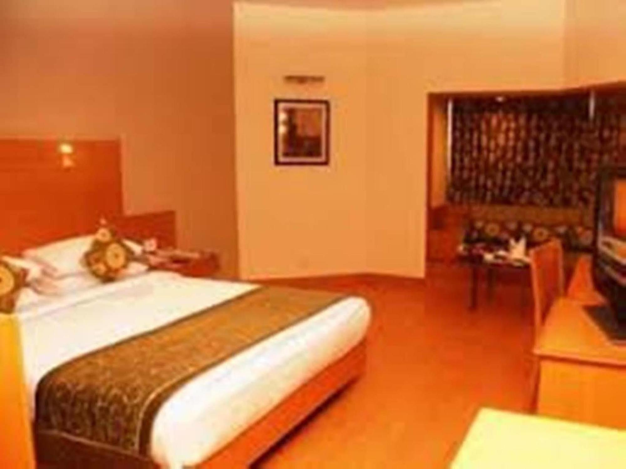 Vits Aurangabad Hotel Екстериор снимка
