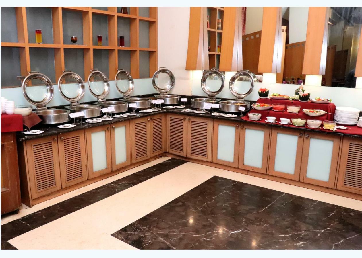 Vits Aurangabad Hotel Екстериор снимка